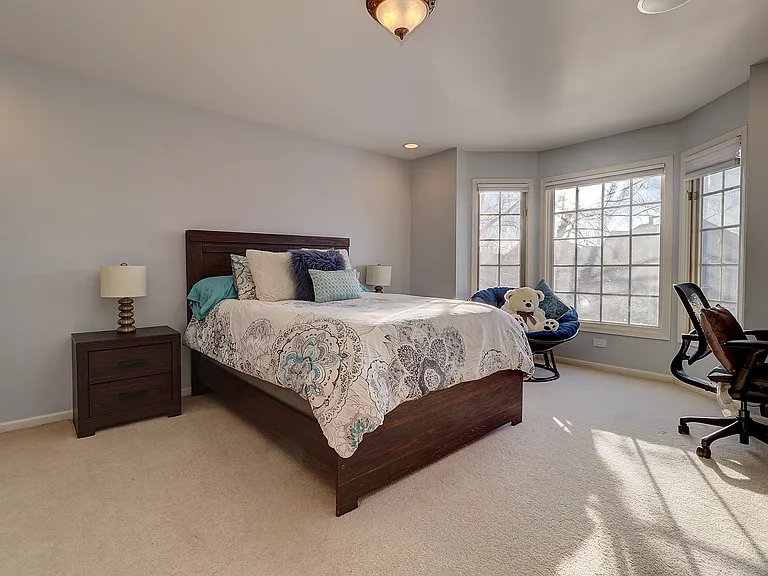 26025 Whispering Woods Cir — Photo 27