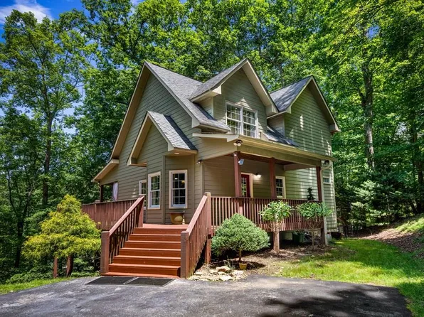 615 Navaho Way, Ellijay, GA 30540