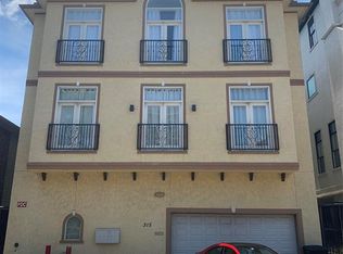315 W Bell St APT 203, Houston, TX 77019