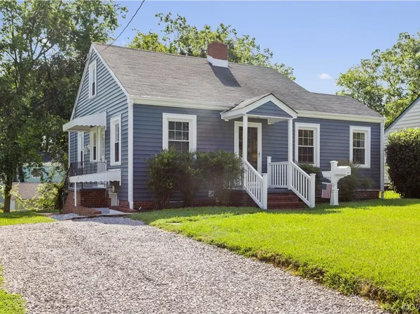 907 Floral Ave, Colonial Heights, VA 23834
