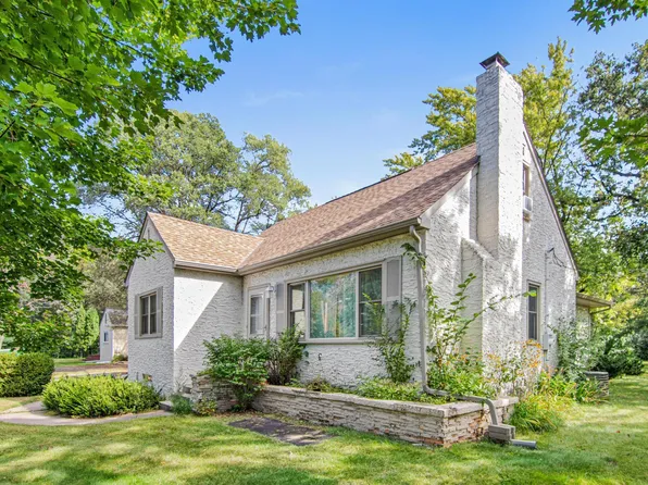 1541 103rd Ave NW, Coon Rapids, MN 55433