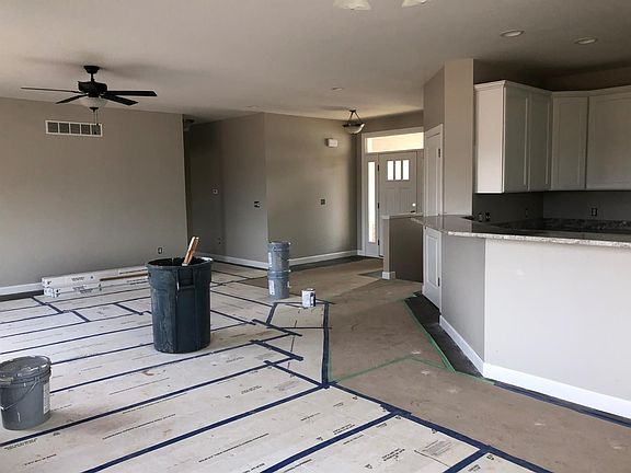 4th image of 5605 Point Pelee Ct