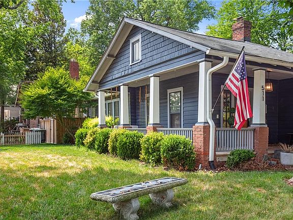 4th image of 511 Charter Pl