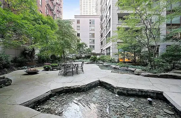 Rented by E Realty International Corp | media 29