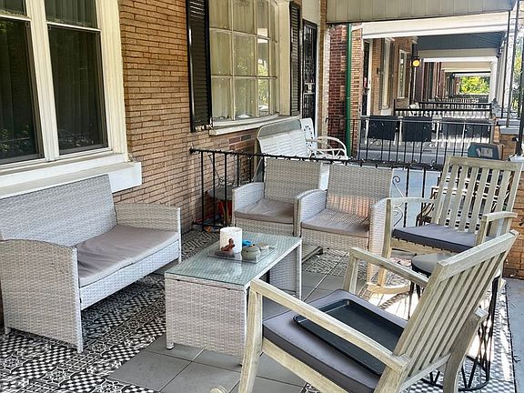 4th image of 4930 Hazel Ave #1