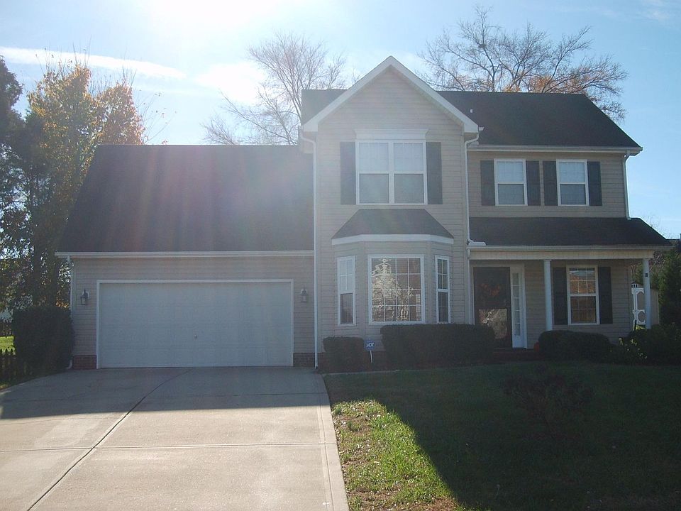 1st image of 12342 Autumn Blaze Dr
