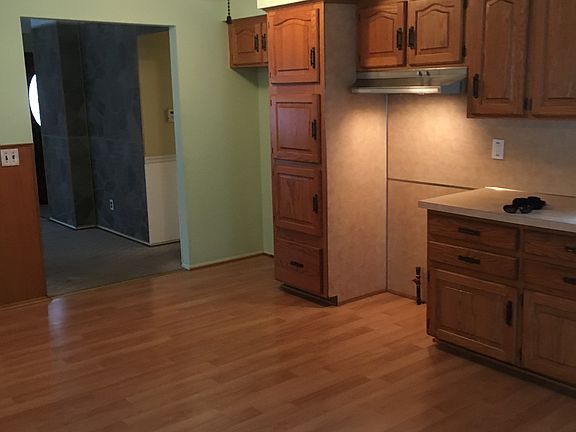 3rd image of 6231 Berwyn St