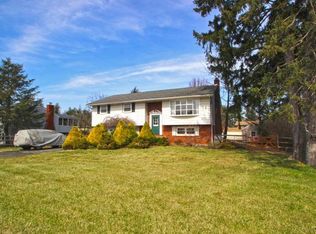 2925 Fischer Rd, Easton, PA 18045