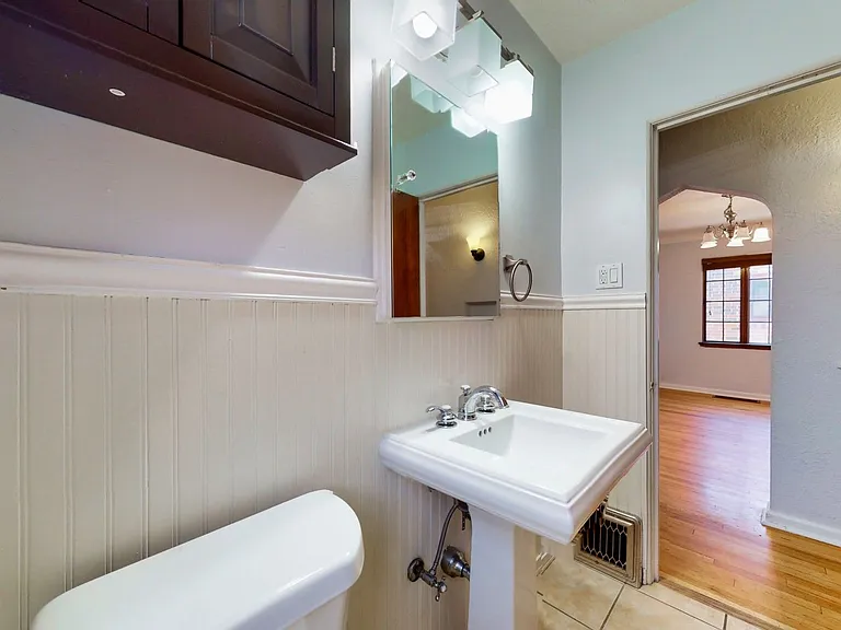 3317 N Saint Paul St — Photo 16