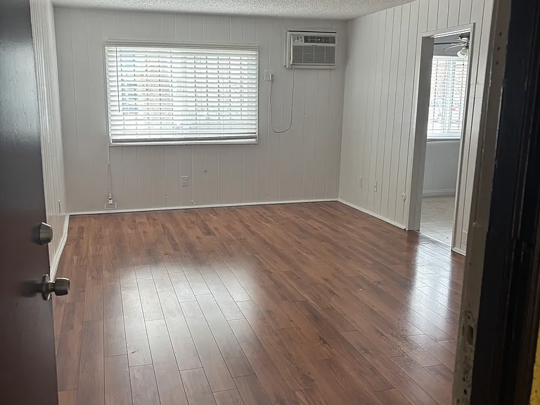 7055 Alabama Ave #6 — Photo 1