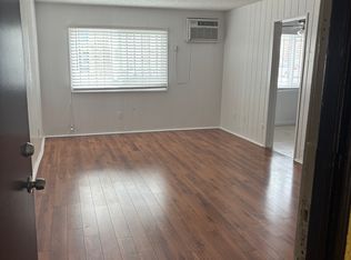 7055 Alabama Ave APT 6, Canoga Park, CA 91303