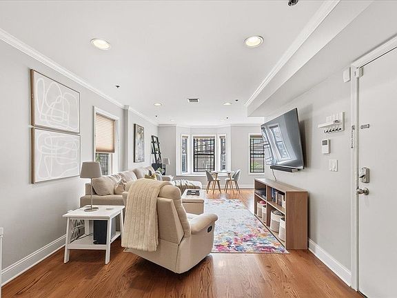2nd image of 304 Palisade Ave #201