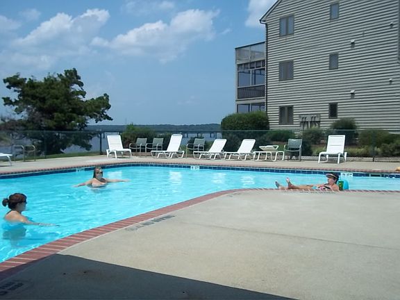 3rd image of 60 Moorings East St #60