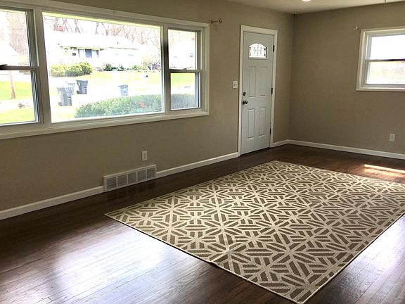 5th image of 6904 Highland Dr