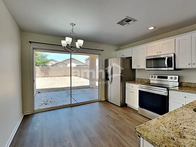 15374 W Gelding Dr — Photo 4
