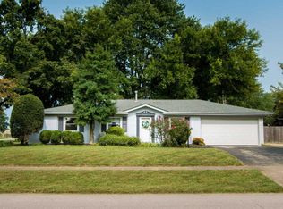 2401 Vinedale Ave, Louisville, KY 40220