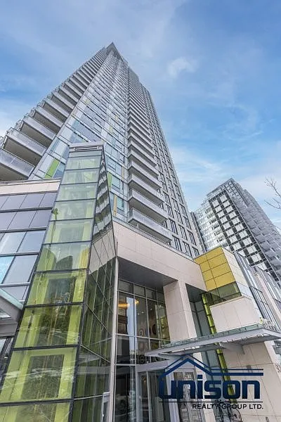 2 bed, 743 sqft, $2,500 — Photo 2