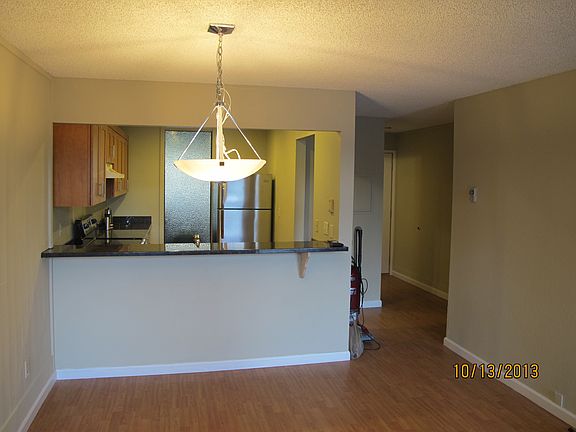 3rd image of 13787 NE 65th St APT 568