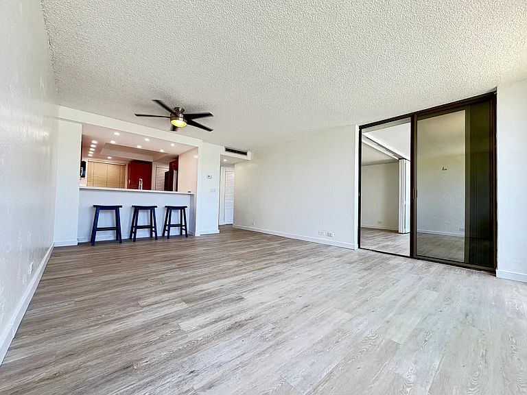 500 Lunalilo Home Rd #32C — Photo 4