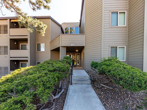 2nd image of 245 Gordonhorn Cres #339
