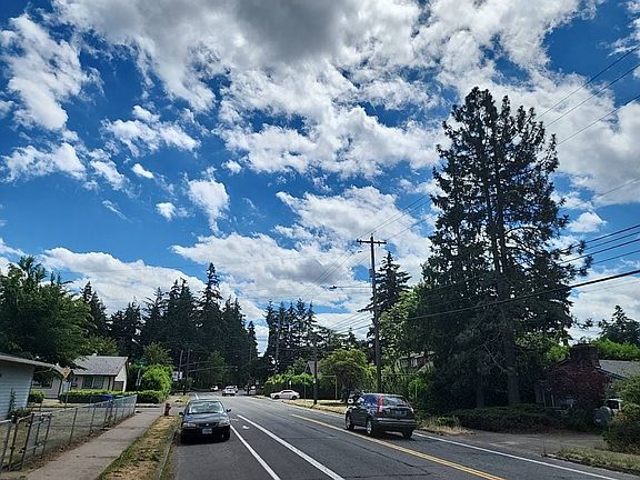4th image of 6320se52nd Ave