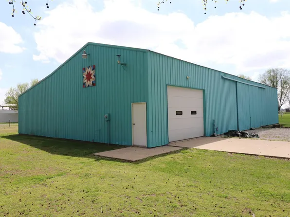 723 S Spriger St, Elnora, IN 47529