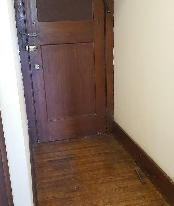 2nd image of 85 Park Ave APT 39