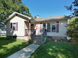 210 W William St, Champaign, IL 61820