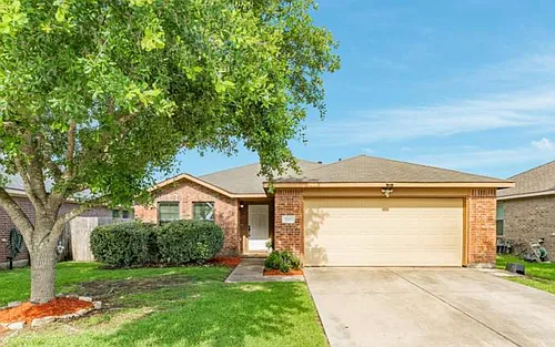 5206 La Rocco Way Photo 1