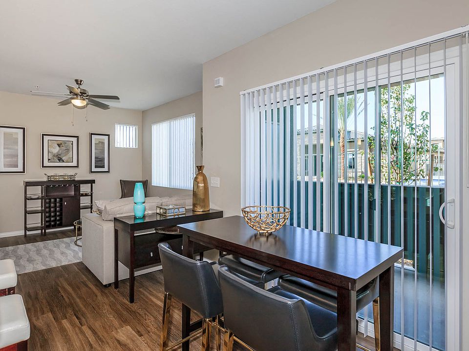 A3 751 SQFT 1 Bed 1 Bath