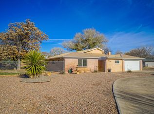 10011 Eldridge Rd NW, Albuquerque, NM 87114