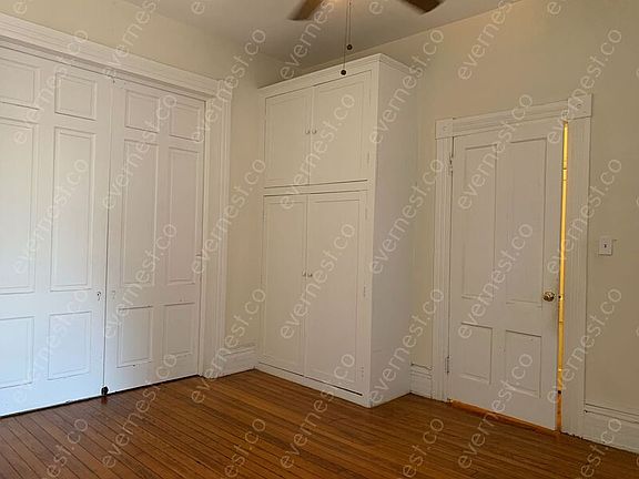 3rd image of 104 E Leigh St #A