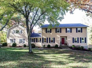 12 Saddle Ridge Rd, New Milford, CT 06776