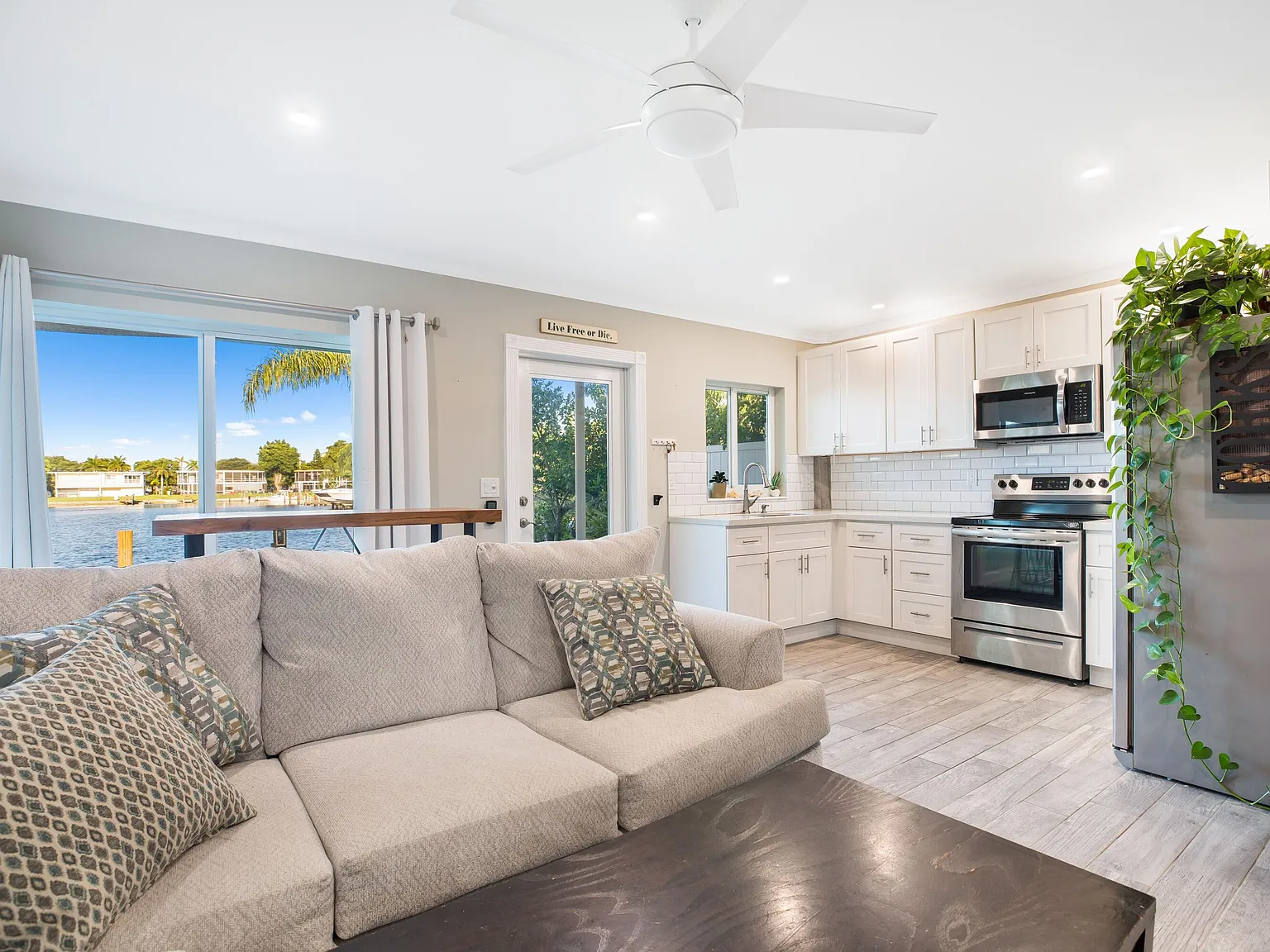 1 bed, 1.0 bath, 570 sqft, $1,850 — Photo 1