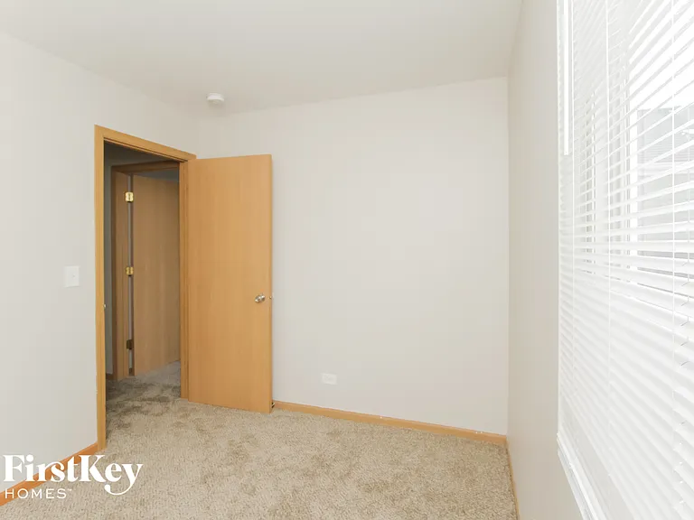 1576 Linden Park Ln — Photo 14