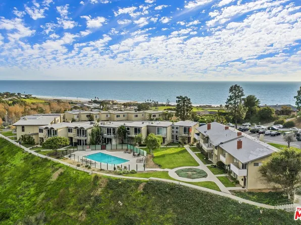 6216 Tapia Dr APT B, Malibu, CA 90265