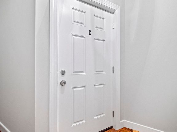 5th image of 2619 Semmes Ave Unit C