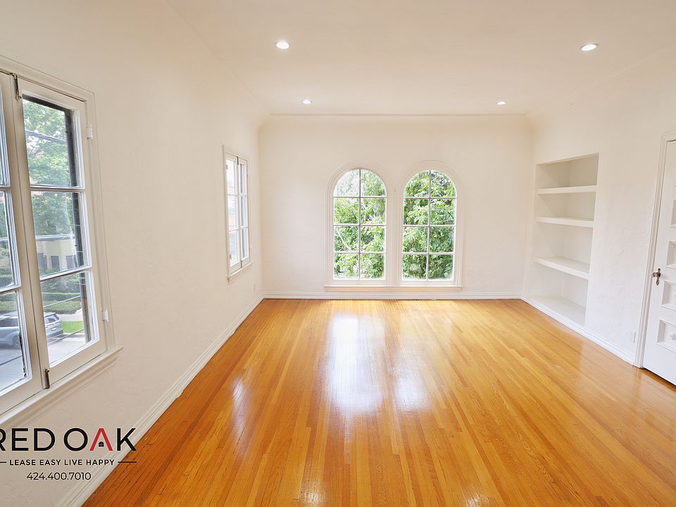 1st image of 180 S Sycamore Ave APT 208