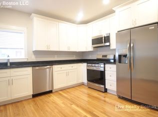 1439 Cambridge St #1, Cambridge, MA 02139