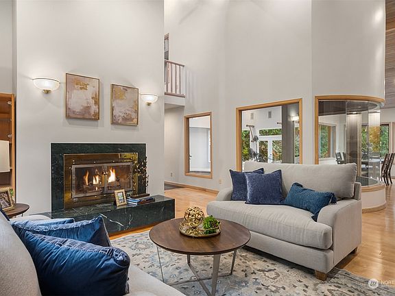 4th image of 6308 227th Avenue NE