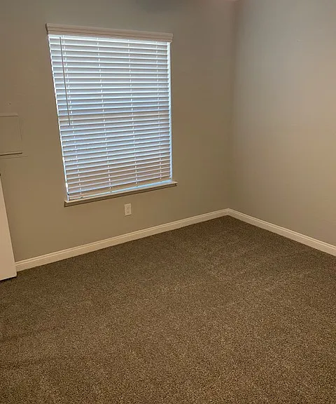 Laurelwood West Villas — Photo 67