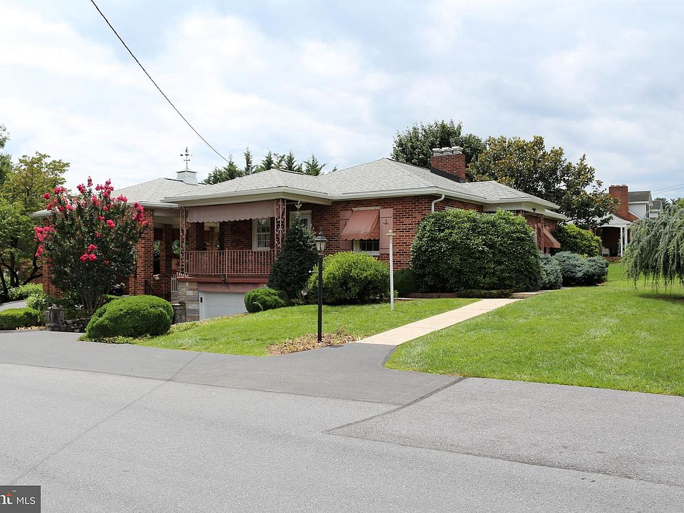 18313 Summerlin Dr, Hagerstown, MD 21740 Zillow