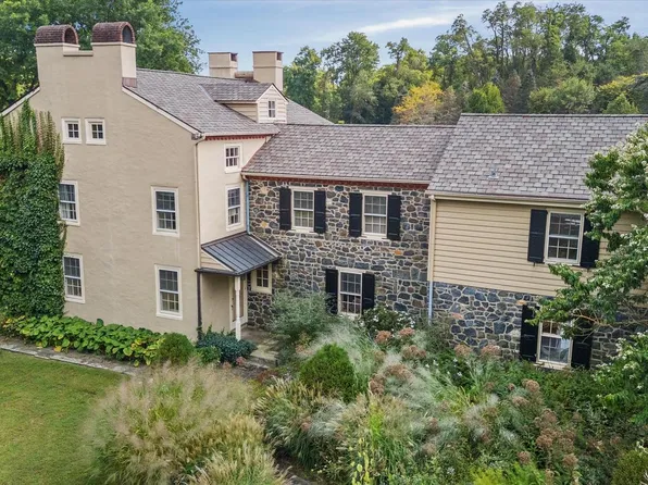 818 Burrows Run Rd, Chadds Ford, PA 19317