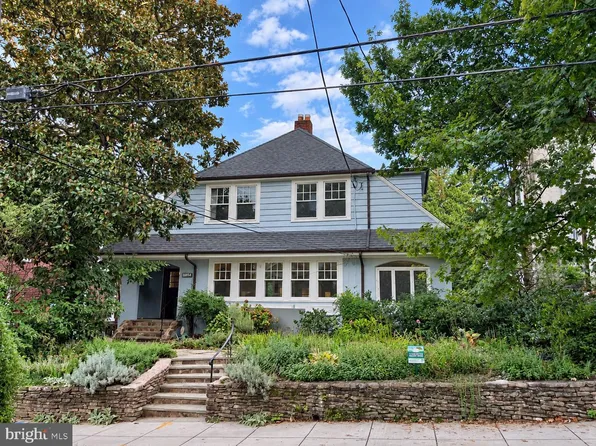 3515 35th St NW, Washington, DC 20016