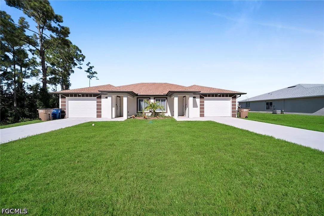 3 bed, 2.0 bath, 1200 sqft, $1,700 — Photo 3