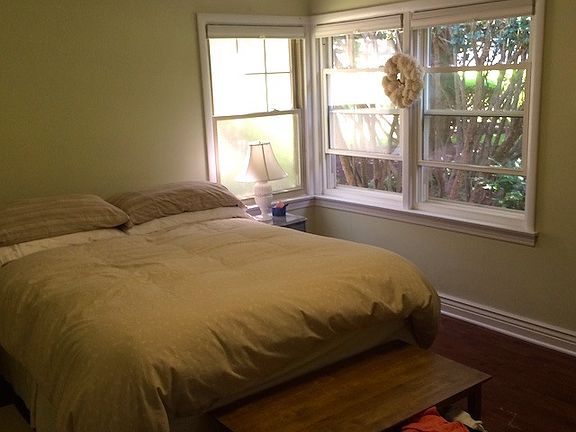 5th image of 117 Sterling Ln