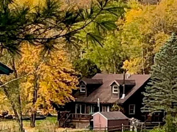 7176 Windoga Lake Dr, Weidman, MI 48893