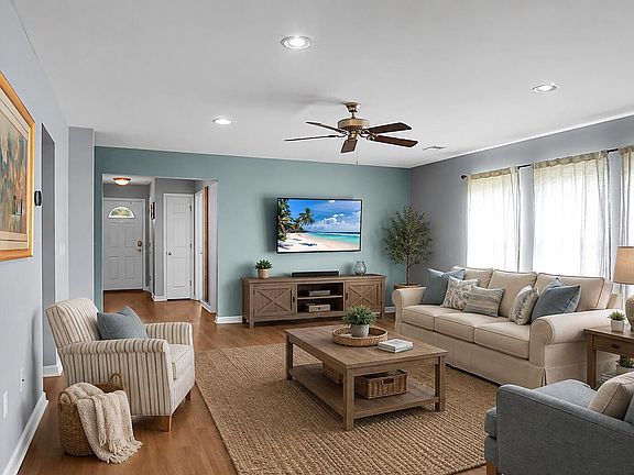 4th image of 515 Evening Shade Dr