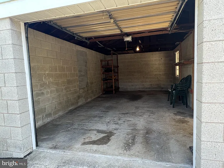 138 E Seven Stars Rd — Photo 35