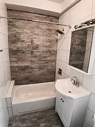 Rented by Weissman Realty